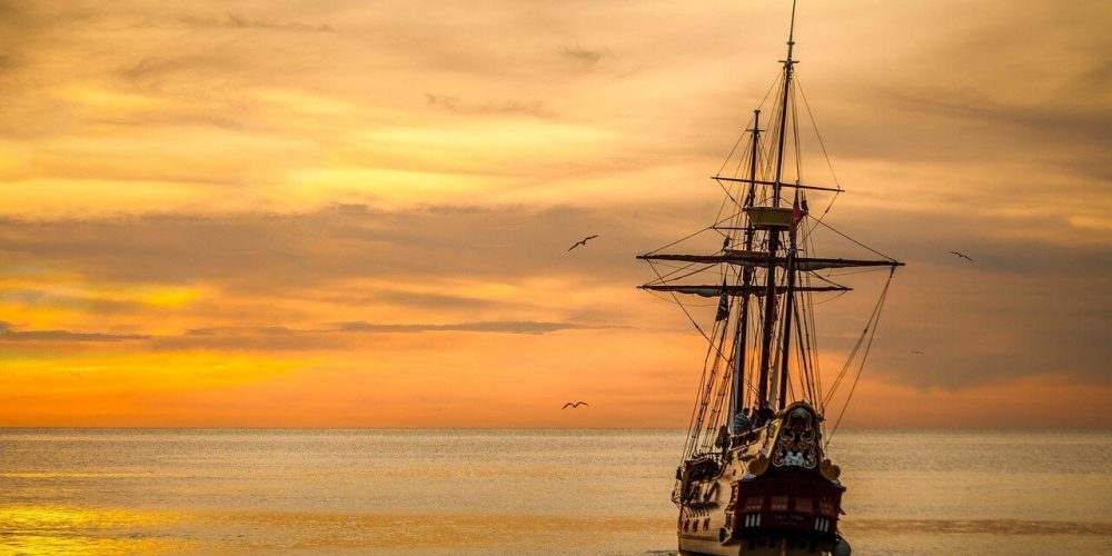 sunset, ship, sails-675847.jpg